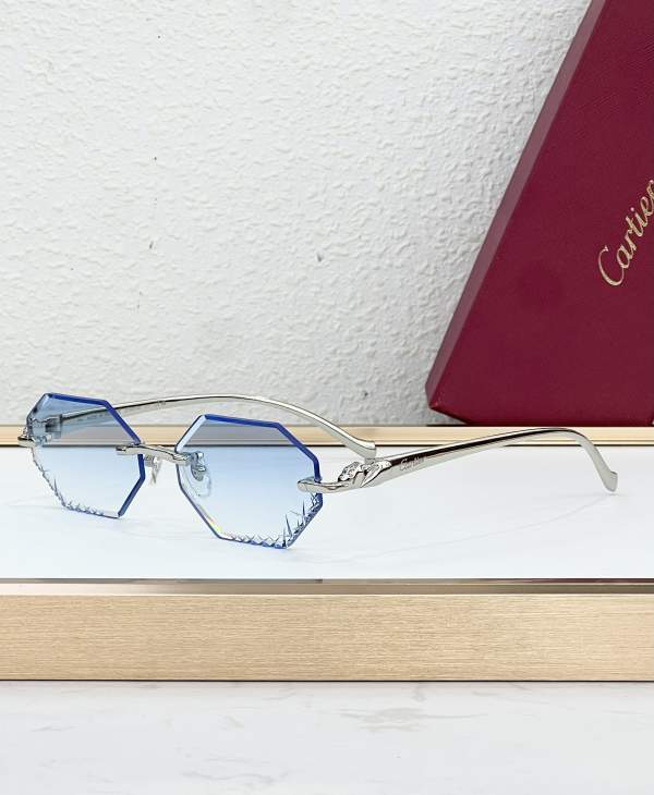 Picture of Cartier Sunglasses _SKUfw79280716fw